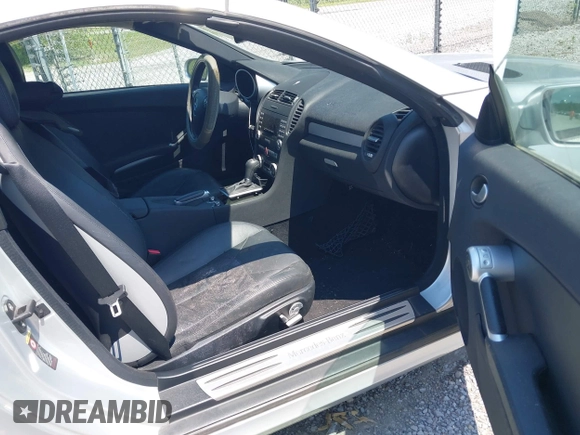 2005 Mercedes-Benz SLK 230/320 with VIN WDBWK56F55F049419, listed as a IAAI auction lot 42258163 with 36,803 mi miles and . Bid and sale history available at DreamBid. Image 5.