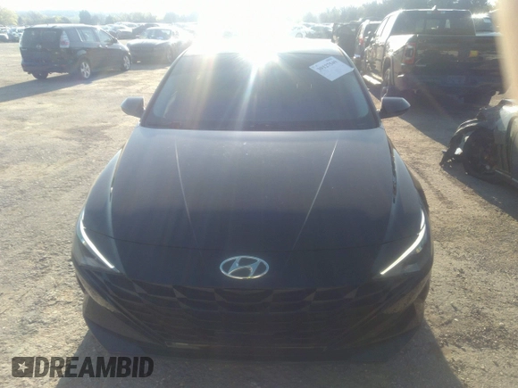 2023 Hyundai Elantra SEL with VIN KMHLS4AG1PU424103, listed as a IAAI auction lot 39127549 with 9,355 mi miles and . Bid and sale history available at DreamBid. Image 12.