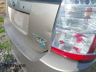 2008 Toyota Prius with VIN JTDKB20U887698068, listed as a IAAI auction lot 42215998 with 117,851 mi miles and . Bid and sale history available at DreamBid. Image 13.