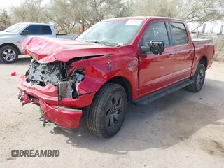 2023 Ford F-150 Lightning Pro z VIN 1FTVW1EL8PWG55060, wystawiony jako IAAI lot #41701864 z przebiegiem Nie podano mil oraz . Historia ofert i sprzedaży dostępna na DreamBid. Obrazek 17.