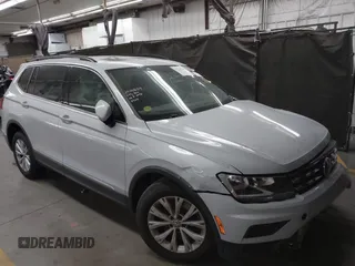 2018 Volkswagen Tiguan SEL z VIN 3VV3B7AX8JM088727, wystawiony jako IAAI lot #42639339 z przebiegiem Nie podano mil oraz . Historia ofert i sprzedaży dostępna na DreamBid. Obrazek 1.