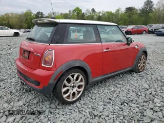 2008 MINI Hardtop S with VIN WMWMF73598TT87574, listed as a Copart auction lot 53399315 with 98,814 mi miles and Clean Title. Bid and sale history available at DreamBid. Image 3.