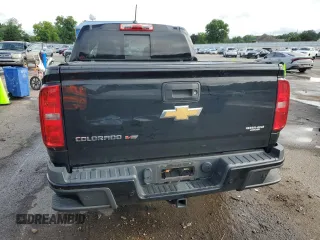 2020 Chevrolet Colorado 2WD Z71 z VIN 1GCGSDEN7L1159813, wystawiony jako Copart lot #58578095 z przebiegiem 50 076 mil mil oraz Szkoda całkowita • Salvage title. Historia ofert i sprzedaży dostępna na DreamBid. Obrazek 6.