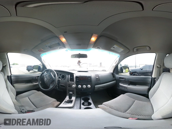 2010 Toyota Tundra z VIN 5TFUM5F14AX009280, wystawiony jako IAAI lot #42541661 z przebiegiem 280 107 mil mil oraz . Historia ofert i sprzedaży dostępna na DreamBid. Obrazek 18.