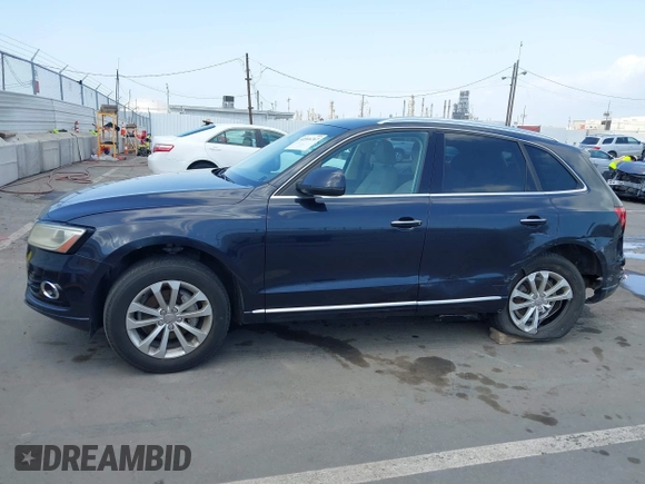 2015 Audi Q5 Premium Plus with VIN WA1LFAFP4FA018830, listed as a IAAI auction lot 41916767 with 114,234 mi miles. Bid and sale history available at carsss.com. Image 14.