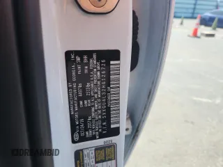 2017 Kia Optima EX с VIN 5XXGU4L32HG126726, выставлен на аукционе Copart как лот 61028895 с пробегом 77 148 миль миль и Списание • Salvage title. История ставок и продаж доступна на DreamBid. Изображение 12.