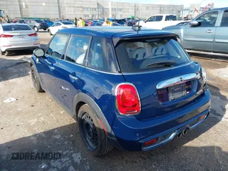 2016 MINI Hardtop 4 Door S с VIN WMWXU3C51G2D31101, выставлен на аукционе IAAI как лот 42440857 с пробегом 170 322 миль миль и . История ставок и продаж доступна на DreamBid. Изображение 3.