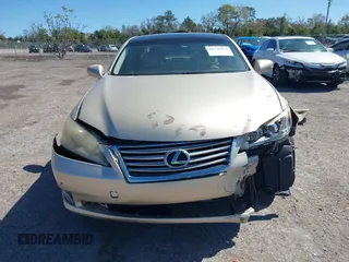 2010 Lexus ES 330 z VIN JTHBK1EG4A2409170, wystawiony jako IAAI lot #41742972 z przebiegiem 149 313 mil mil oraz . Historia ofert i sprzedaży dostępna na DreamBid. Obrazek 12.