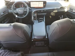 2022 Toyota Mirai XLE с VIN JTDAAAAA0NA007370, выставлен на аукционе Copart как лот 40441584 с пробегом 3 940 миль миль и . История ставок и продаж доступна на DreamBid. Изображение 8.