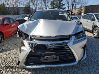 2019 Lexus RX with VIN 2T2BZMCA6KC185069, listed as a Copart auction lot 48859725 with 27,711 mi miles and Salvage Title. Bid and sale history available at carsss.com. Image 5.