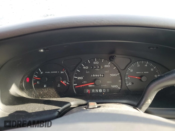 2002 Ford Taurus SE z VIN 1FAFP58S12G211216, wystawiony jako Copart lot #45158325 z przebiegiem 159 058 mil mil oraz Czysty tytuł • Clean title. Historia ofert i sprzedaży dostępna na DreamBid. Obrazek 9.