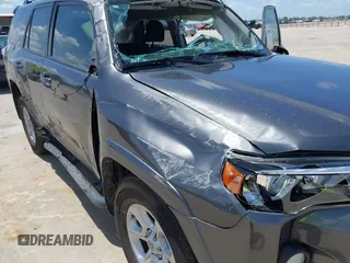 2020 Toyota 4Runner SR5 with VIN JTEZU5JR7L5224133, listed as a IAAI auction lot 42454918 with 116,014 mi miles and . Bid and sale history available at DreamBid. Image 6.