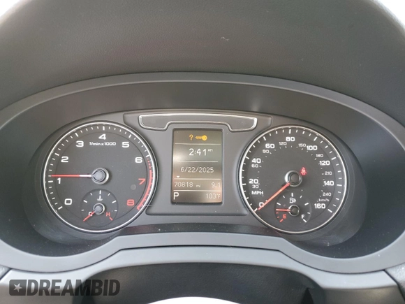 2017 Audi Q3 Premium with VIN WA1ECCFS5HR001511, listed as a Copart auction lot 60853085 with 70,818 mi miles and Salvage title. Bid and sale history available at DreamBid. Image 9.