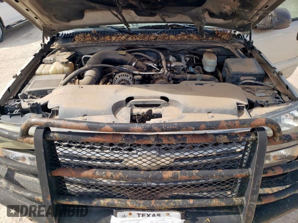 2005 Chevrolet Silverado 3500 LT z VIN 1GCJC33225F967451, wystawiony jako Copart lot #58543895 z przebiegiem 200 275 mil mil oraz Czysty tytuł • Clean title. Historia ofert i sprzedaży dostępna na DreamBid. Obrazek 11.