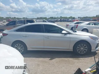 2019 Hyundai Sonata SE with VIN 5NPE24AF6KH746694, listed as a IAAI auction lot 41957791 with 80,851 mi miles and . Bid and sale history available at DreamBid. Image 13.