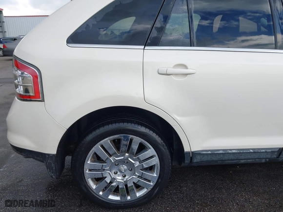 2008 Ford Edge Limited with VIN 2FMDK39C88BA47695, listed as a IAAI auction lot 41896975 with 207,151 mi miles. Bid and sale history available at carsss.com. Image 14.
