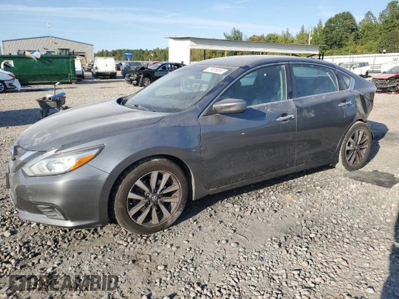 2017 Nissan Altima SV with VIN 1N4AL3AP0HC190939, listed as a Copart auction lot 75935684 with 137,376 mi miles and Salvage Title. Bid and sale history available at carsss.com. Image 1.