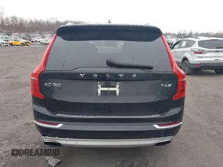 2018 Volvo XC90 Inscription with VIN YV4A22PL1J1320222, listed as a IAAI auction lot 41002251 with 137,523 mi miles. Bid and sale history available at carsss.com. Image 16.