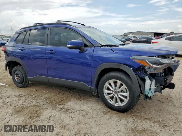 2024 Toyota Corolla Cross LE with VIN 7MUBAABG4RV092431, listed as a Copart auction lot 63900135 with 4,641 mi miles and Salvage title. Bid and sale history available at DreamBid. Image 4.