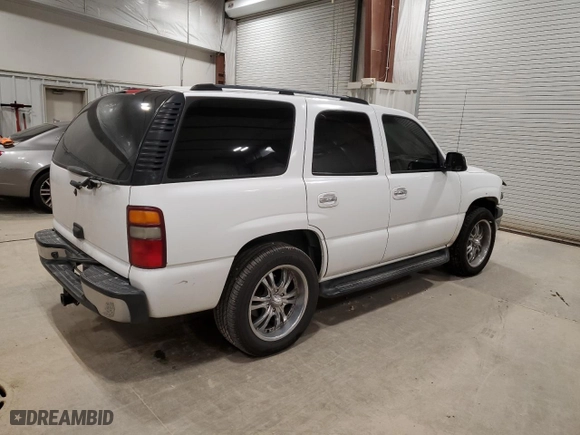 2003 Chevrolet Tahoe LS with VIN 1GNEC13V63R106096, listed as a Copart auction lot 52989455 with 212,645 mi miles and Clean Title. Bid and sale history available at carsss.com. Image 3.