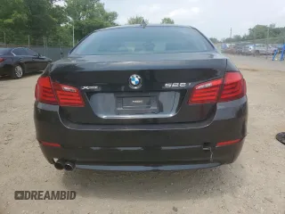 2013 BMW 5 Series 528i xDrive z VIN WBAXH5C53DDW16444, wystawiony jako Copart lot #61073205 z przebiegiem 102 612 mil mil oraz Czysty tytuł • Clean title. Historia ofert i sprzedaży dostępna na DreamBid. Obrazek 6.