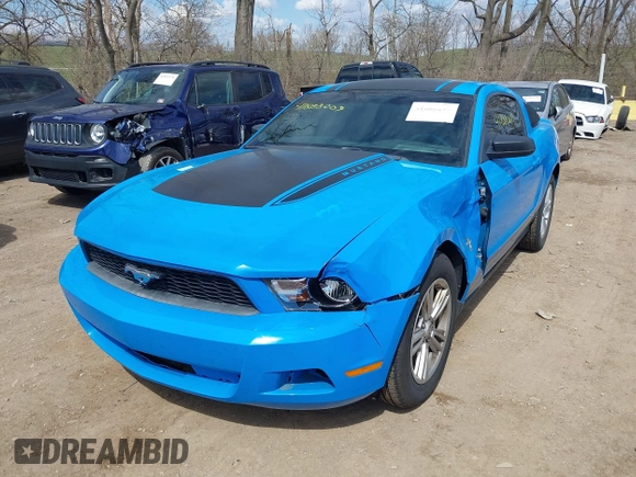 2011 Ford Mustang V6 with VIN 1ZVBP8AM3B5152930, listed as a IAAI auction lot 41888209 with 167,407 mi miles and . Bid and sale history available at DreamBid. Image 17.