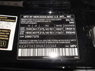 2022 Mercedes-Benz GLS 450 with VIN 4JGFF5KE8NA733344, listed as a IAAI auction lot 42296500 with 29,581 mi miles and . Bid and sale history available at DreamBid. Image 9.