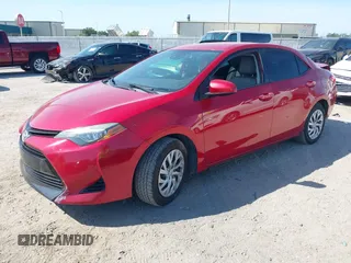 2018 Toyota Corolla L z VIN 2T1BURHE1JC011808, wystawiony jako IAAI lot #42289116 z przebiegiem 124 379 mil mil oraz . Historia ofert i sprzedaży dostępna na DreamBid. Obrazek 17.