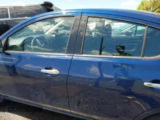2014 Nissan Versa S with VIN 3N1CN7AP8EL838762, listed as a IAAI auction lot 42048678 with 90,867 mi miles. Bid and sale history available at carsss.com. Image 15.
