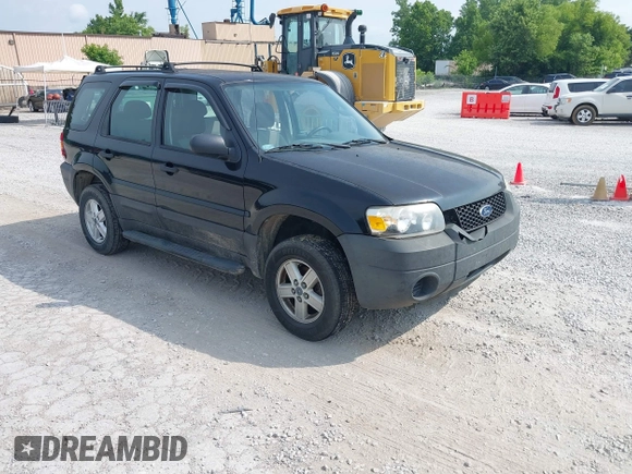 2007 Ford Escape XLS with VIN 1FMYU02ZX7KB90581, listed as a IAAI auction lot 42430544 with 164,595 mi miles and . Bid and sale history available at DreamBid. Image 1.