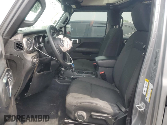 2018 Jeep Wrangler Unlimited Sahara with VIN 1C4HJXEG6JW239095, listed as a Copart auction lot 58222225 with 59,969 mi miles and Salvage title. Bid and sale history available at DreamBid. Image 7.