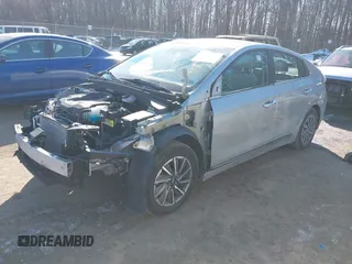 2020 Hyundai Ioniq Limited with VIN KMHC85LJXLU073635, listed as a IAAI auction lot 41371618 with 33,518 mi miles and . Bid and sale history available at DreamBid. Image 2.