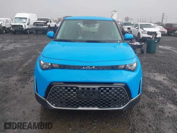 2023 Kia Soul EX with VIN KNDJ33AU3P7202606, listed as a IAAI auction lot 41637551 with 40,677 mi miles. Bid and sale history available at carsss.com. Image 12.