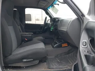2003 Ford Ranger XL with VIN 1FTYR14U23PB72652, listed as a IAAI auction lot 41602012 with 280,230 mi miles. Bid and sale history available at carsss.com. Image 5.