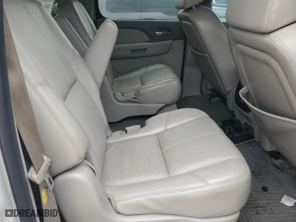 2007 Chevrolet Suburban LTZ with VIN 1GNFC16027J226258, listed as a Copart auction lot 45902205 with 0 mi miles and Salvage Title. Bid and sale history available at carsss.com. Image 12.