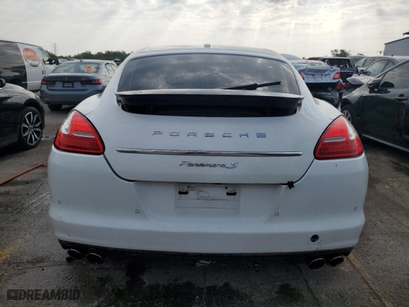2013 Porsche Panamera S Hybrid with VIN WP0AD2A79DL045359, listed as a Copart auction lot 68674854 with 80,109 mi miles and Salvage Title. Bid and sale history available at carsss.com. Image 6.