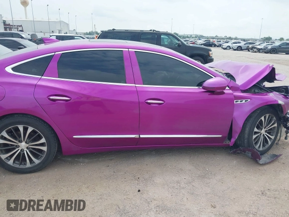 2017 Buick LaCrosse Premium with VIN 1G4ZS5SSXHU150985, listed as a IAAI auction lot 39795645 with Not Provided miles. Bid and sale history available at carsss.com. Image 13.