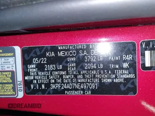 2022 Kia Forte LXS z VIN 3KPF24AD7NE497091, wystawiony jako IAAI lot #41894884 z przebiegiem 36 451 mil mil oraz . Historia ofert i sprzedaży dostępna na DreamBid. Obrazek 9.