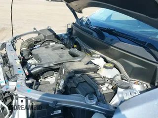 2024 Chevrolet Equinox LS z VIN 3GNAX5EG4RL157265, wystawiony jako IAAI lot #41719325 z przebiegiem 24 741 mil mil oraz . Historia ofert i sprzedaży dostępna na DreamBid. Obrazek 19.