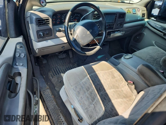 1999 Ford F-250 XL with VIN 1FTNX21FXXEC41173, listed as a Copart auction lot 65117905 with 303,358 mi miles and Clean title. Bid and sale history available at DreamBid. Image 8.