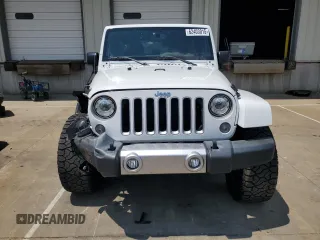 2017 Jeep Wrangler Unlimited Sahara with VIN 1C4BJWEG7HL684621, listed as a Copart auction lot 62403015 with 92,786 mi miles and Salvage title. Bid and sale history available at DreamBid. Image 5.