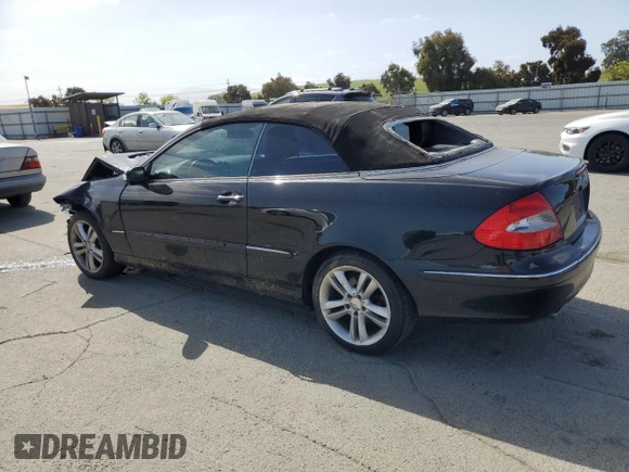 2008 Mercedes-Benz CLK 350 с VIN WDBTK56F78F240573, выставлен на аукционе Copart как лот 54257055 с пробегом 112 565 миль миль и Списание • Salvage title. История ставок и продаж доступна на DreamBid. Изображение 2.