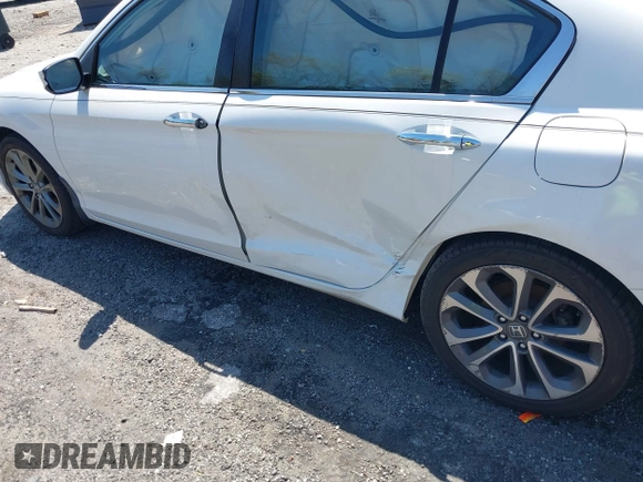 2013 Honda Accord Sport with VIN 1HGCR2F57DA281989, listed as a IAAI auction lot 41990139 with 173,896 mi miles and . Bid and sale history available at DreamBid. Image 6.
