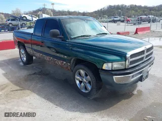 2000 Dodge Ram 1500 with VIN 1B7HC13Y0YJ119724, listed as a IAAI auction lot 41857558 with 173,330 mi miles. Bid and sale history available at carsss.com. Image 1.