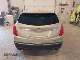 2017 Cadillac XT5 Luxury AWD z VIN 1GYKNDRS1HZ160606, wystawiony jako IAAI lot #41990425 z przebiegiem 130 822 mil mil oraz . Historia ofert i sprzedaży dostępna na DreamBid. Obrazek 16.