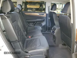 2025 Volkswagen Atlas SE with VIN 1V2HR2CA5SC503516, listed as a Copart auction lot 51640035 with 10,439 mi miles and Clean title. Bid and sale history available at DreamBid. Image 11.
