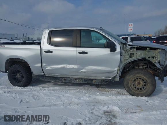 2020 Chevrolet Silverado 1500 Custom Trail Boss with VIN 3GCPYCEF7LG429531, listed as a IAAI auction lot 41555408 with 44,296 mi miles and . Bid and sale history available at DreamBid. Image 6.