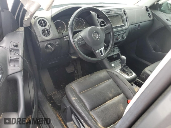 2017 Volkswagen Tiguan S с VIN WVGBV7AX8HK038781, выставлен на аукционе Copart как лот 53607475 с пробегом 71 419 миль миль и Списание • Salvage title. История ставок и продаж доступна на DreamBid. Изображение 8.