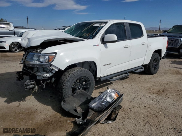 2018 Chevrolet Colorado 4WD Z71 with VIN 1GCPTDE18J1100261, listed as a Copart auction lot 51179945 with 21,580 mi miles and Salvage Title. Bid and sale history available at carsss.com. Image 1.