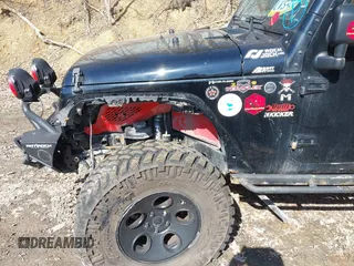 2015 Jeep Wrangler Sahara с VIN 1C4AJWBG7FL703858, выставлен на аукционе IAAI как лот 41720656 с пробегом 110 671 миль миль и . История ставок и продаж доступна на DreamBid. Изображение 18.